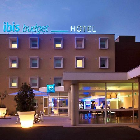 Ibis Budget Loriol Le Pouzin Luaran gambar