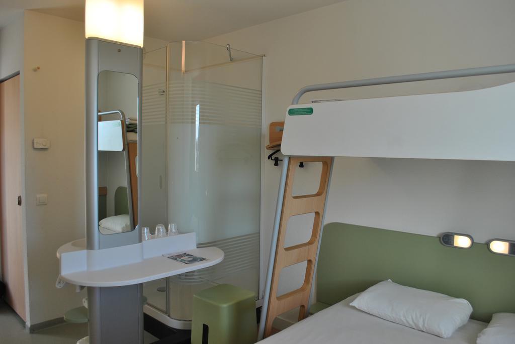 Ibis Budget Loriol Le Pouzin Luaran gambar