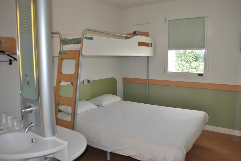 Ibis Budget Loriol Le Pouzin Luaran gambar