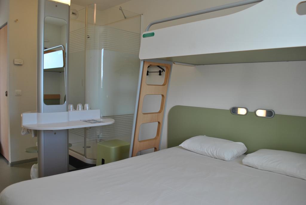 Ibis Budget Loriol Le Pouzin Luaran gambar