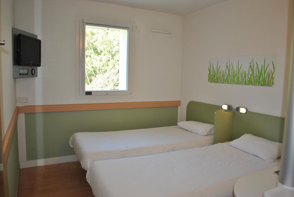 Ibis Budget Loriol Le Pouzin Luaran gambar