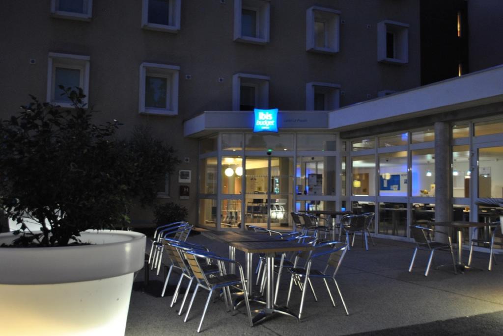 Ibis Budget Loriol Le Pouzin Luaran gambar