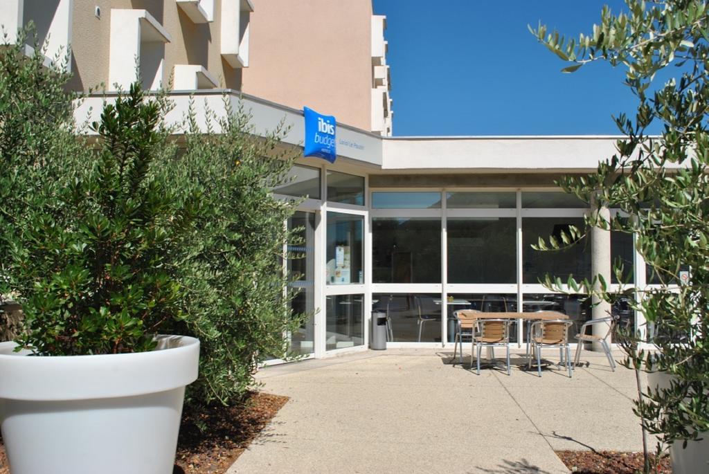 Ibis Budget Loriol Le Pouzin Luaran gambar