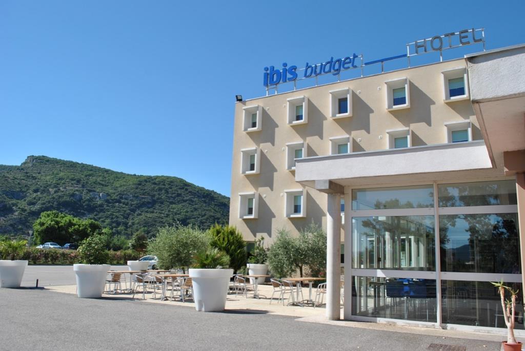 Ibis Budget Loriol Le Pouzin Luaran gambar